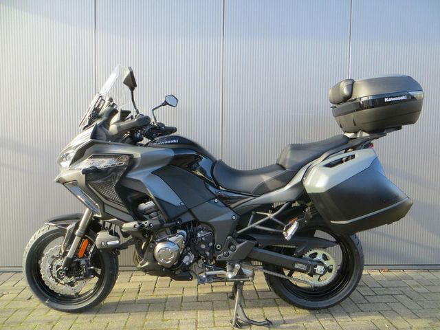 kawasaki - versys-1000-se-grand-tourer