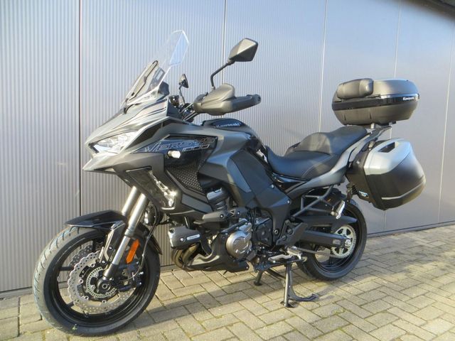 kawasaki - versys-1000-se-grand-tourer