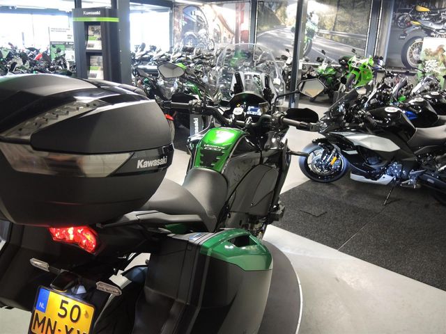 kawasaki - versys-1000-se-grand-tourer