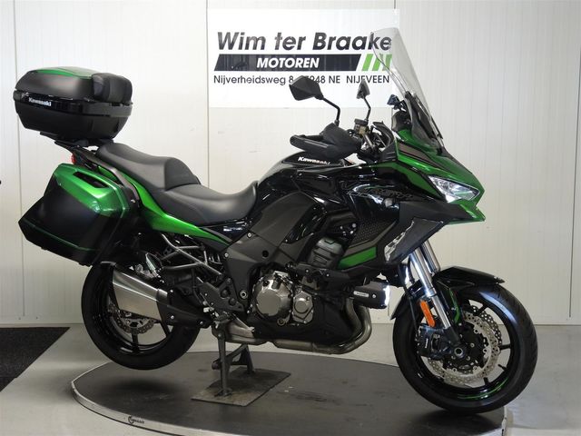 kawasaki - versys-1000-se-grand-tourer