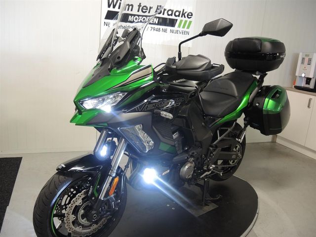 kawasaki - versys-1000-se-grand-tourer