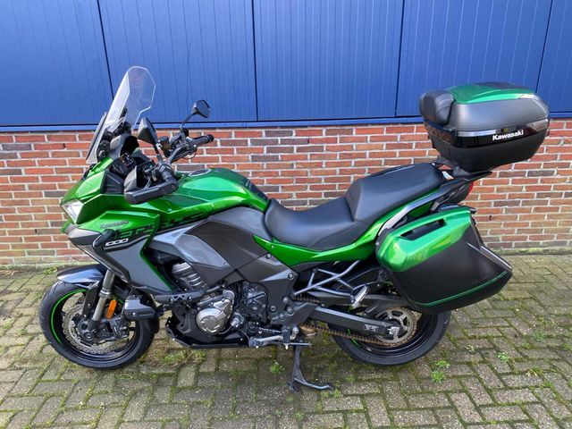 kawasaki - versys-1000-se-grand-tourer