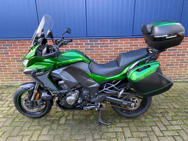 kawasaki - versys-1000-se-grand-tourer