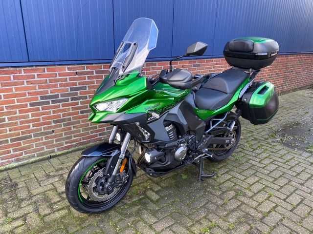 kawasaki - versys-1000-se-grand-tourer