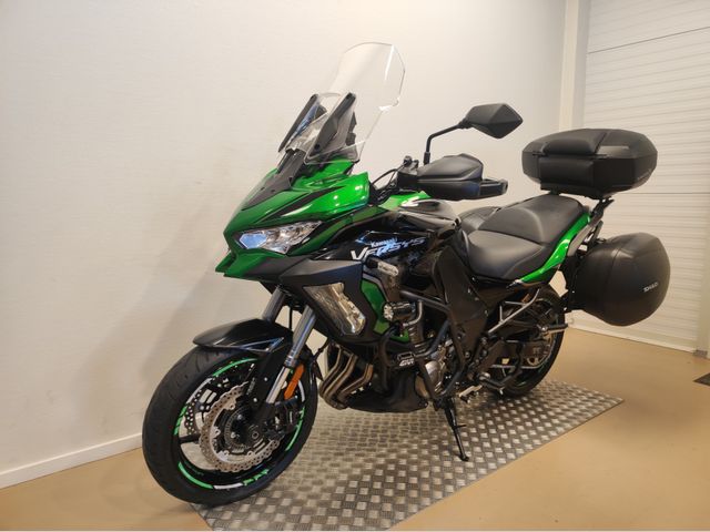 kawasaki - versys-1000-se-grand-tourer