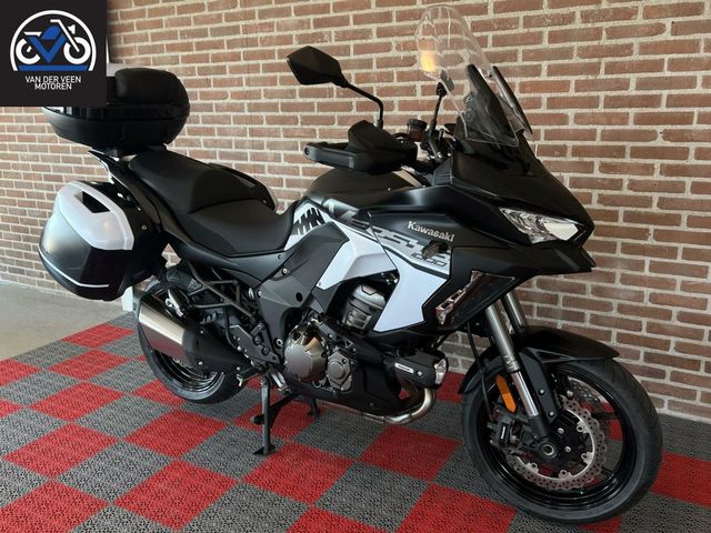 kawasaki - versys-1000-se-grand-tourer