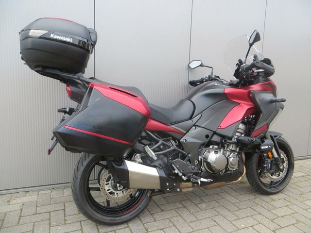 kawasaki - versys-1000-se-grand-tourer