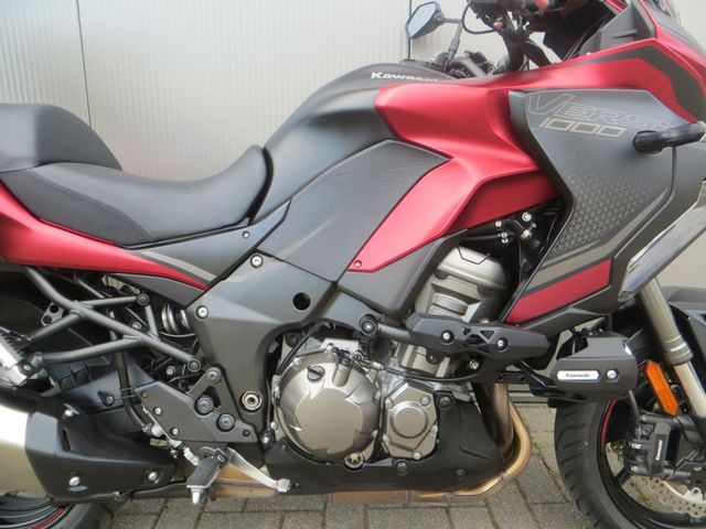 kawasaki - versys-1000-se-grand-tourer