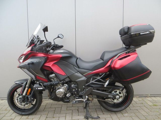 kawasaki - versys-1000-se-grand-tourer