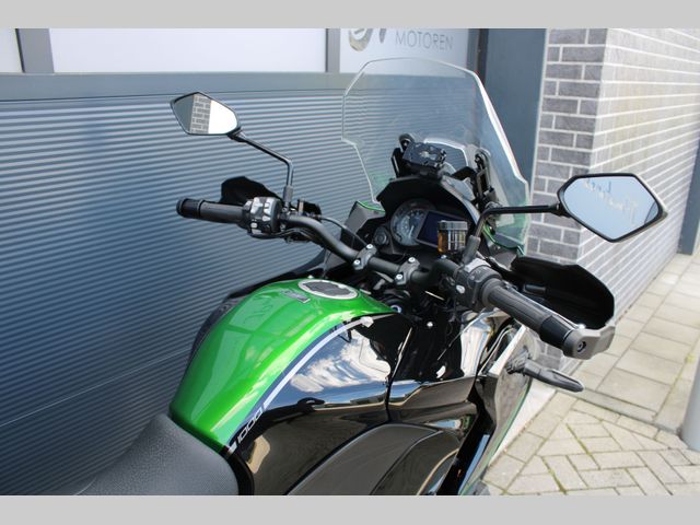kawasaki - versys-1000-se-grand-tourer
