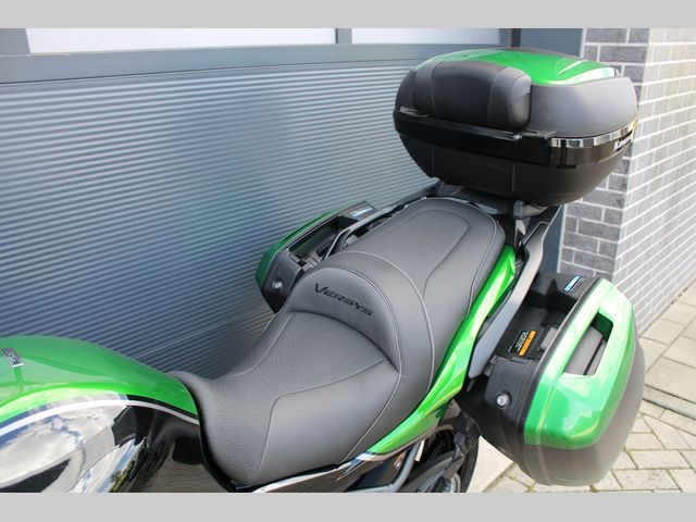 kawasaki - versys-1000-se-grand-tourer