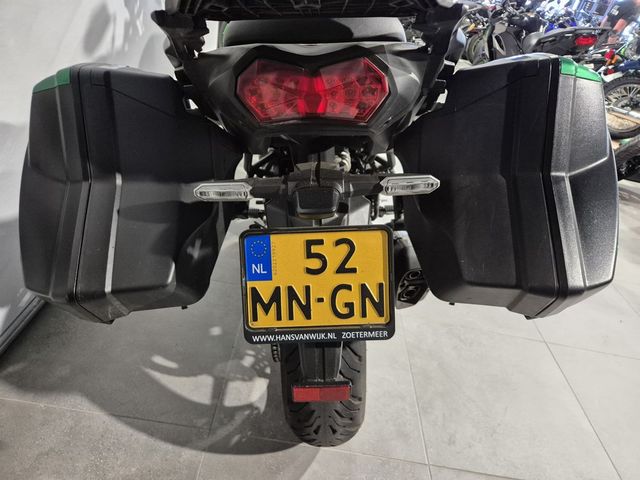 kawasaki - versys-1000-se-grand-tourer