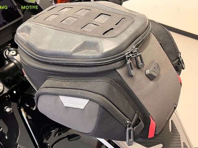 kawasaki - versys-1000-se-grand-tourer