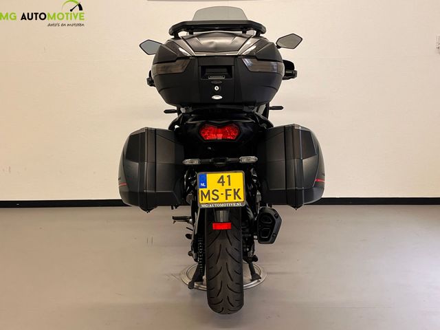 kawasaki - versys-1000-se-grand-tourer