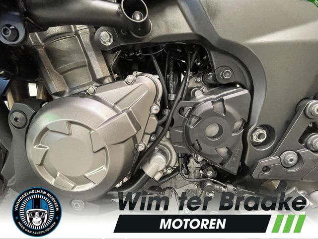 kawasaki - versys-1000-se-grand-tourer