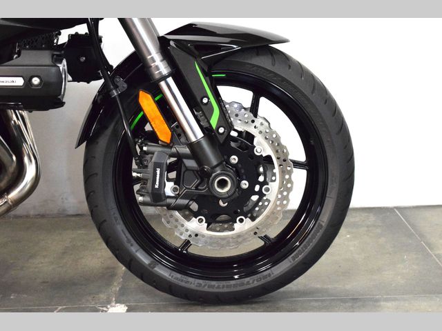 kawasaki - versys-1000-se-grand-tourer