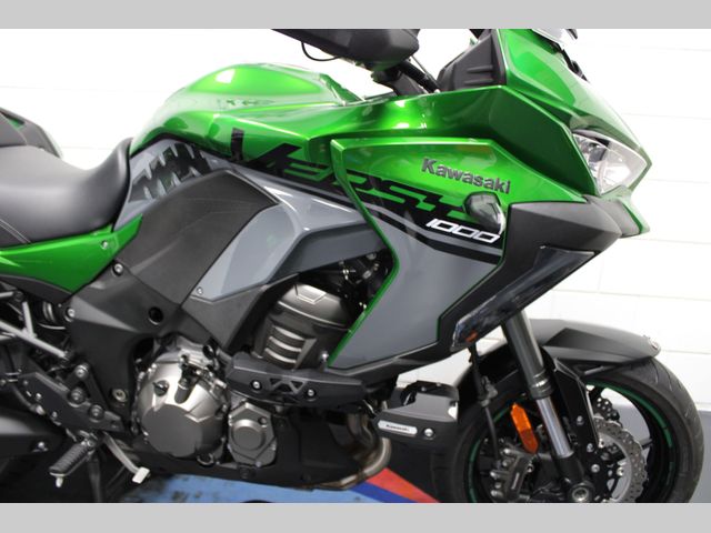 kawasaki - versys-1000-se-grand-tourer