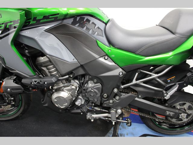kawasaki - versys-1000-se-grand-tourer