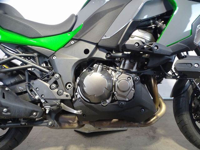 kawasaki - versys-1000-se-grand-tourer