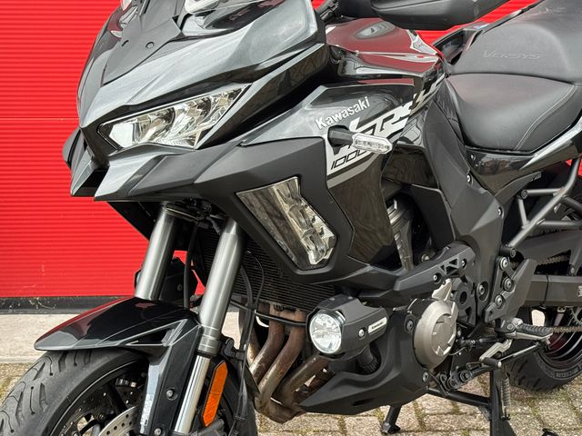 kawasaki - versys-1000-se-grand-tourer