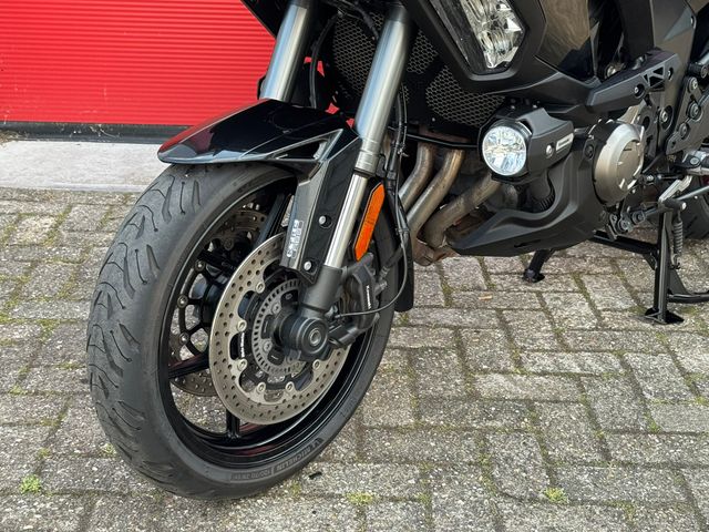 kawasaki - versys-1000-se-grand-tourer
