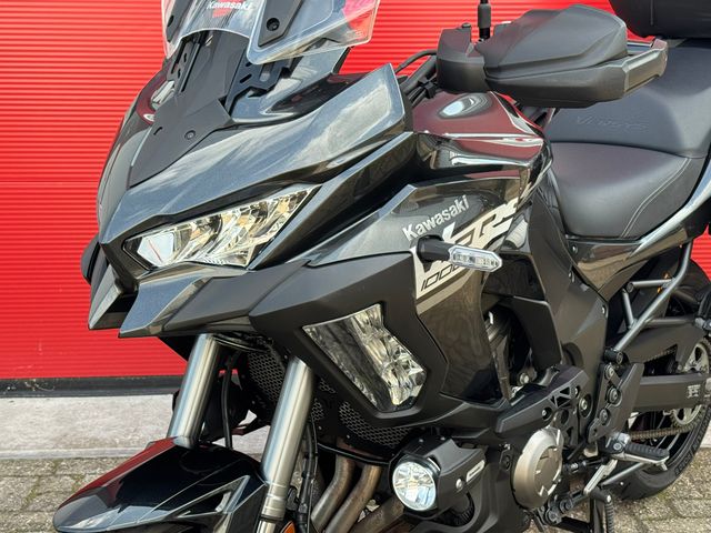 kawasaki - versys-1000-se-grand-tourer