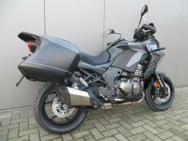 kawasaki - versys-1000-se-tourer