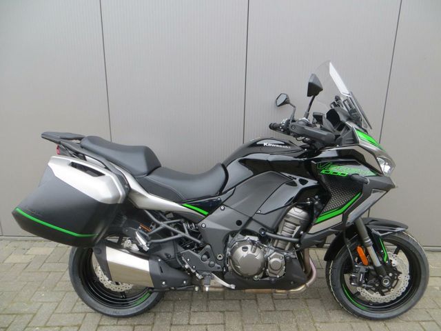 kawasaki - versys-1000-se-tourer