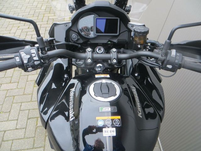 kawasaki - versys-1000-se-tourer