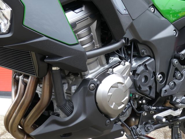 kawasaki - versys-1000-se-tourer