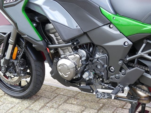 kawasaki - versys-1000-se-tourer