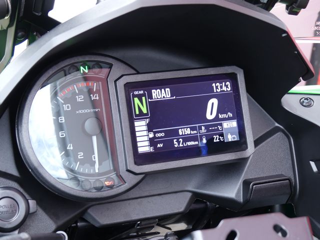 kawasaki - versys-1000-se-tourer