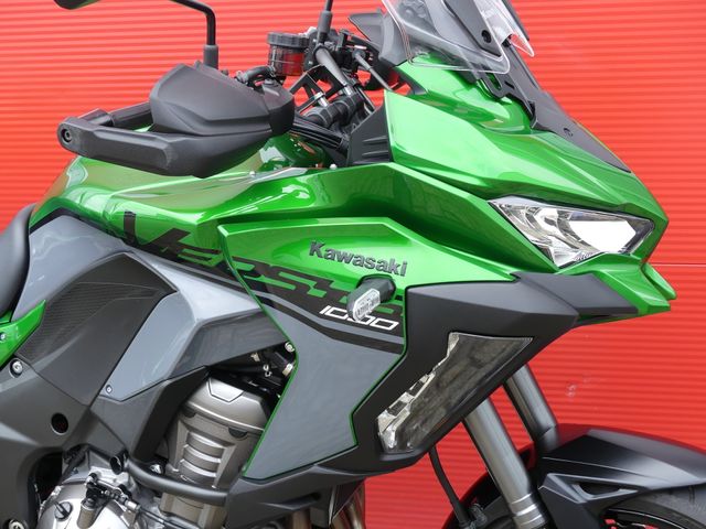 kawasaki - versys-1000-se-tourer