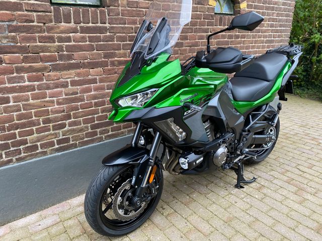 kawasaki - versys-1000-se-tourer