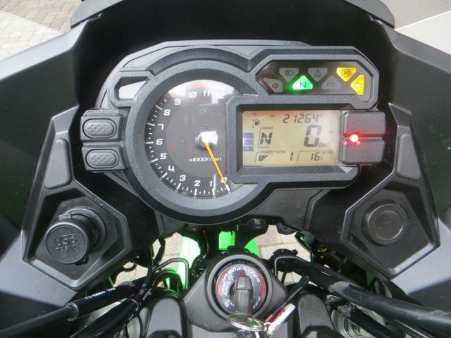 kawasaki - versys-1000-tourer