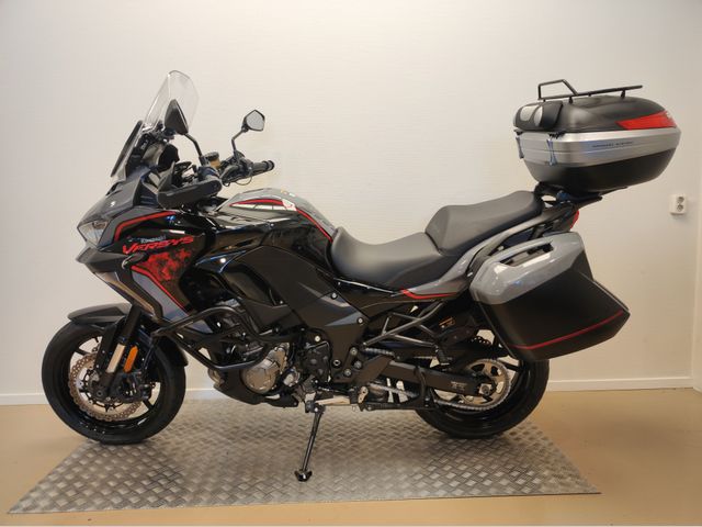 kawasaki - versys-1100-s-grand-tourer