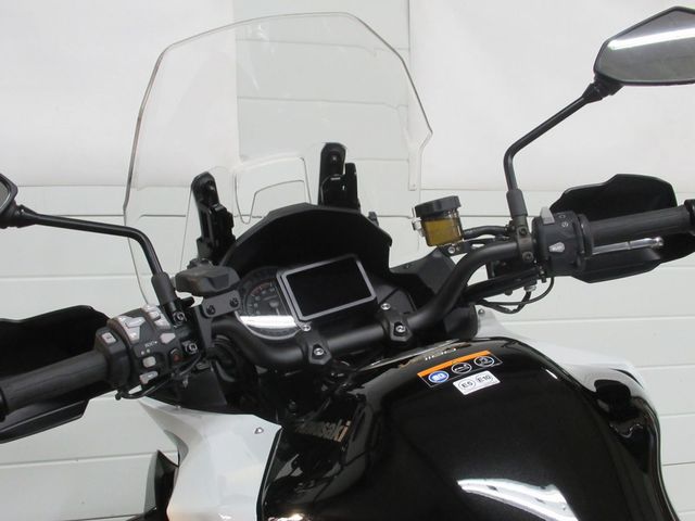 kawasaki - versys-1100-se