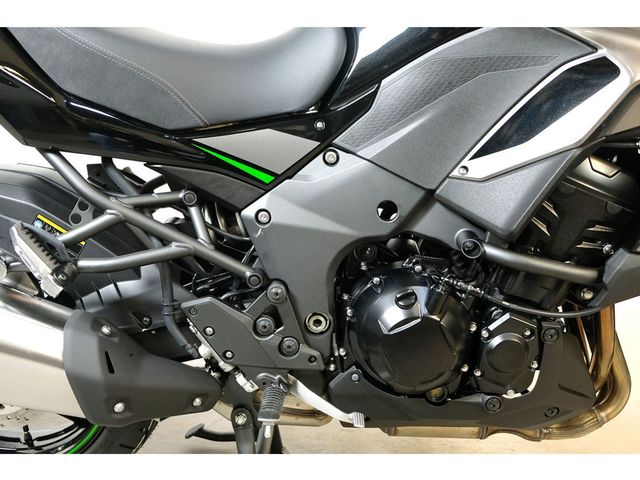 kawasaki - versys-1100-se