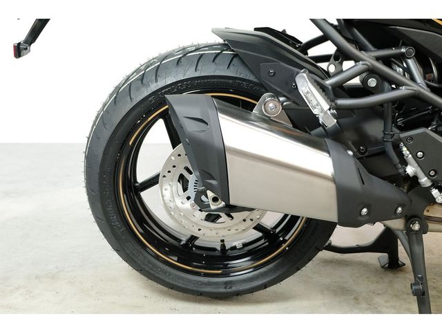 kawasaki - versys-1100-se