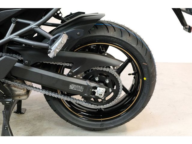 kawasaki - versys-1100-se
