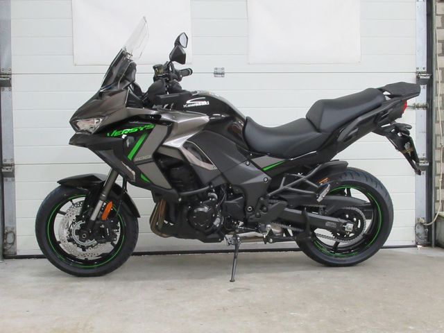 kawasaki - versys-1100-se