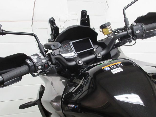 kawasaki - versys-1100-se