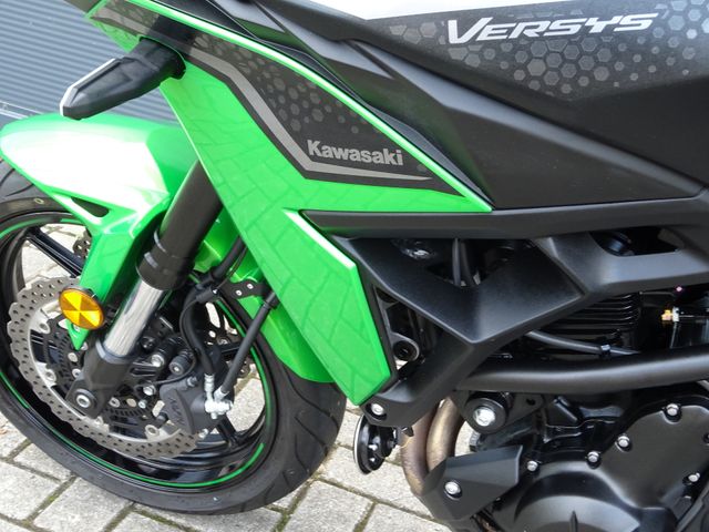 kawasaki - versys-650-abs