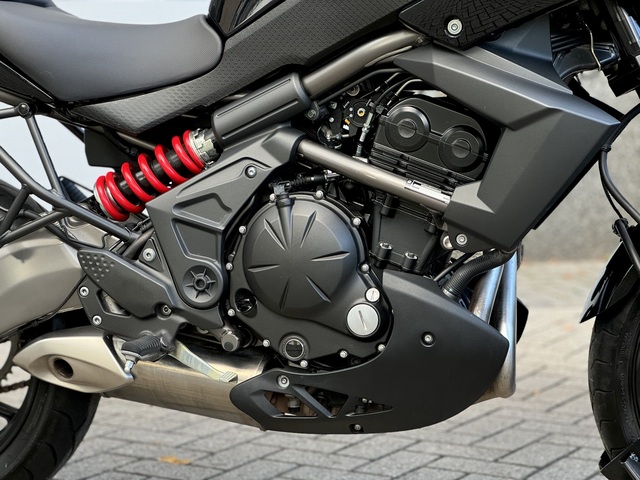 kawasaki - versys-650-abs