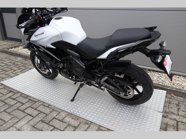 kawasaki - versys-650-abs