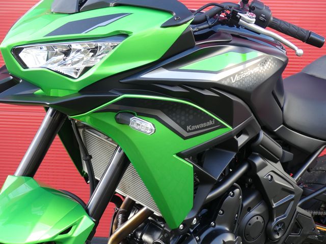 kawasaki - versys-650-abs