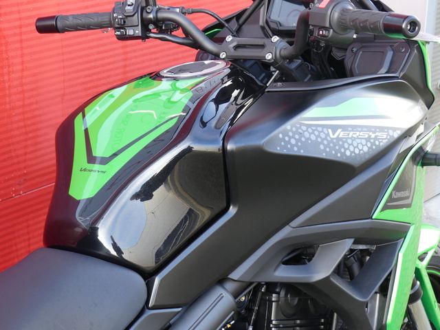 kawasaki - versys-650-abs