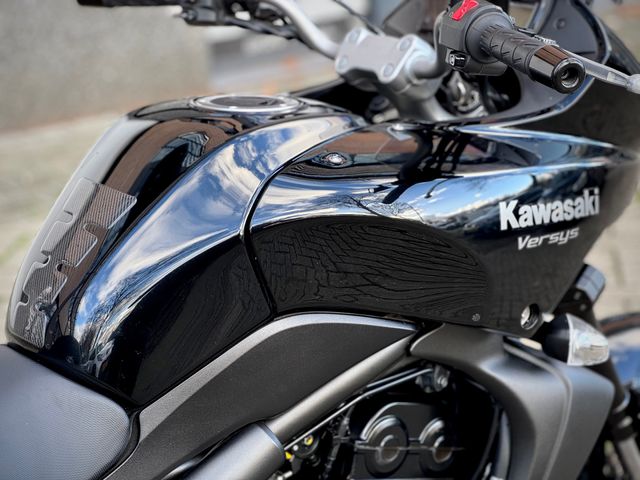 kawasaki - versys-650-abs