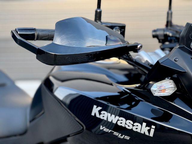 kawasaki - versys-650-abs