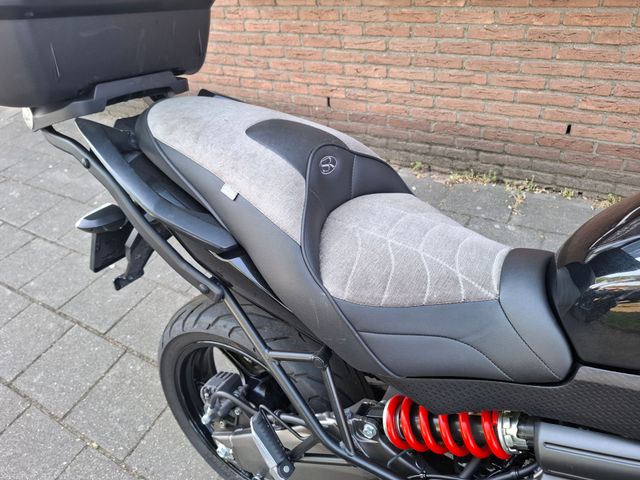 kawasaki - versys-650-abs